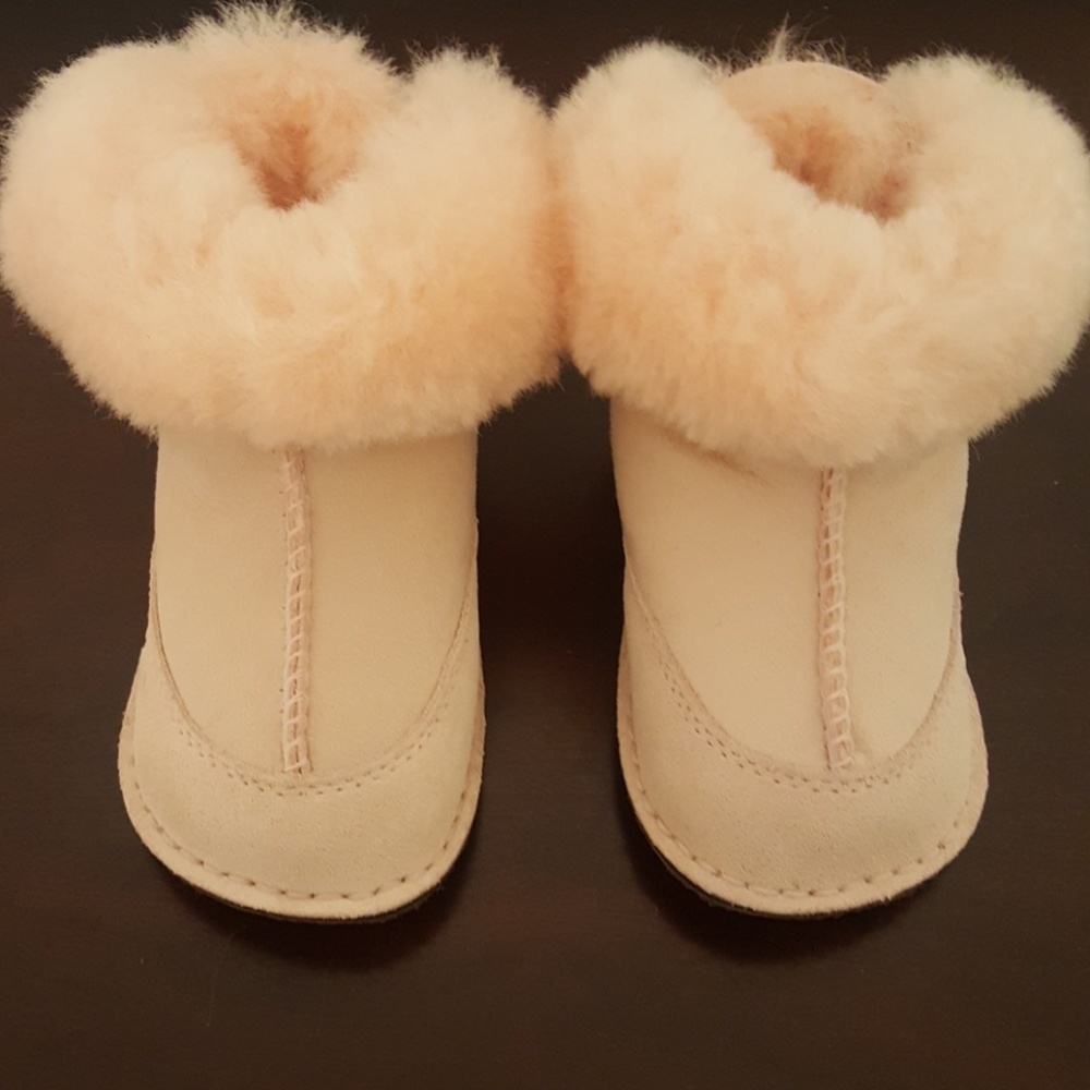 UGG Pink Toddler NEW